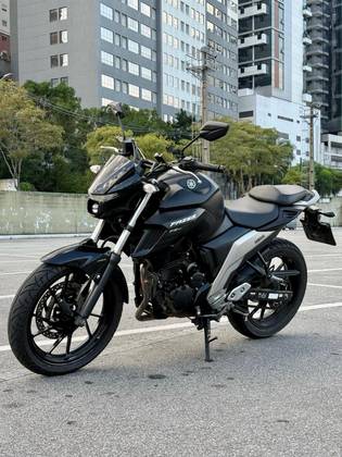 YAMAHA FZ25 FAZER ABS YAMAHA FZ25 FAZER ABS